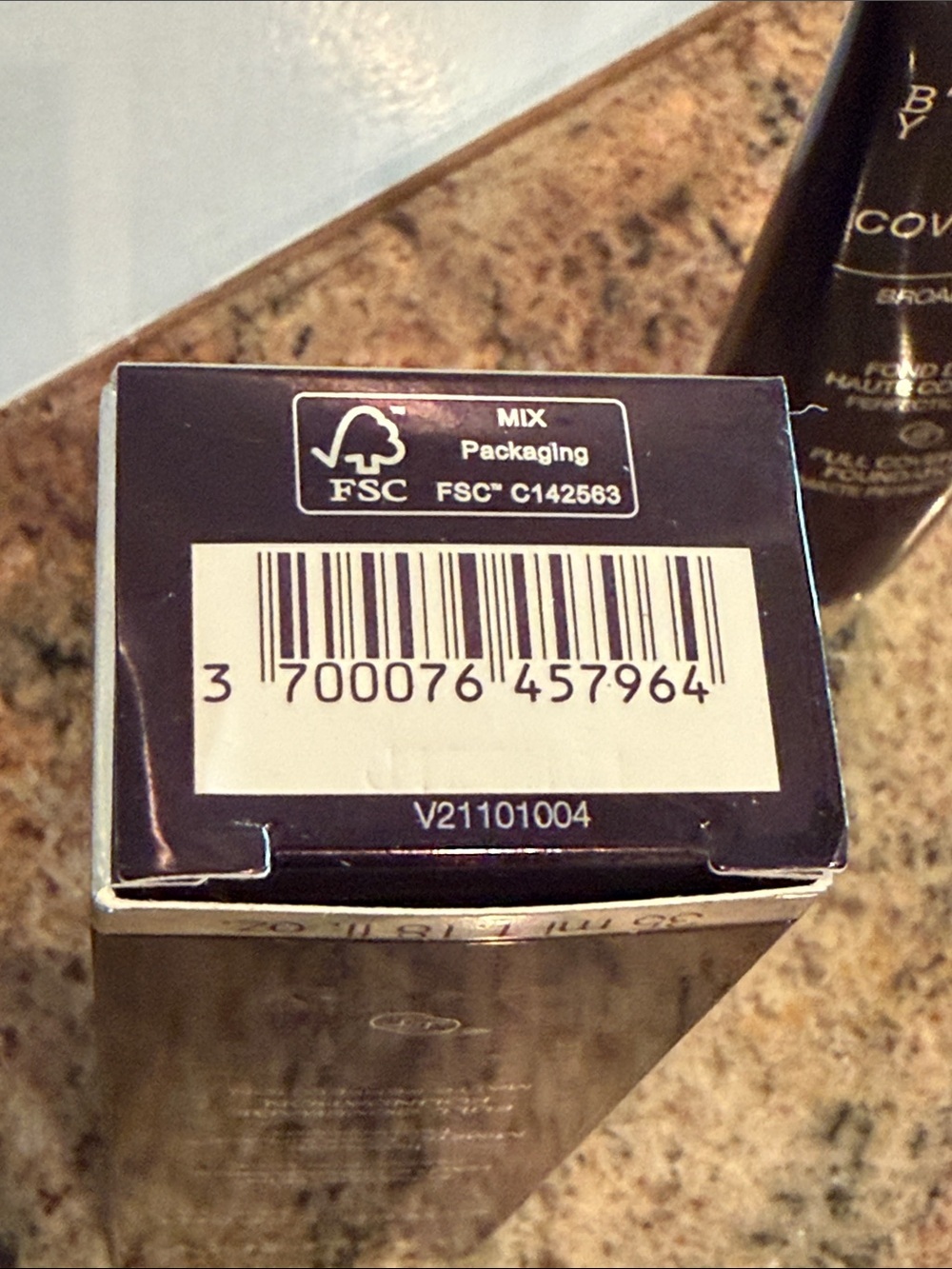 By Terry Cover-Expert Full Coverage Foundation — Rosy Beige - Picture 4 of 4